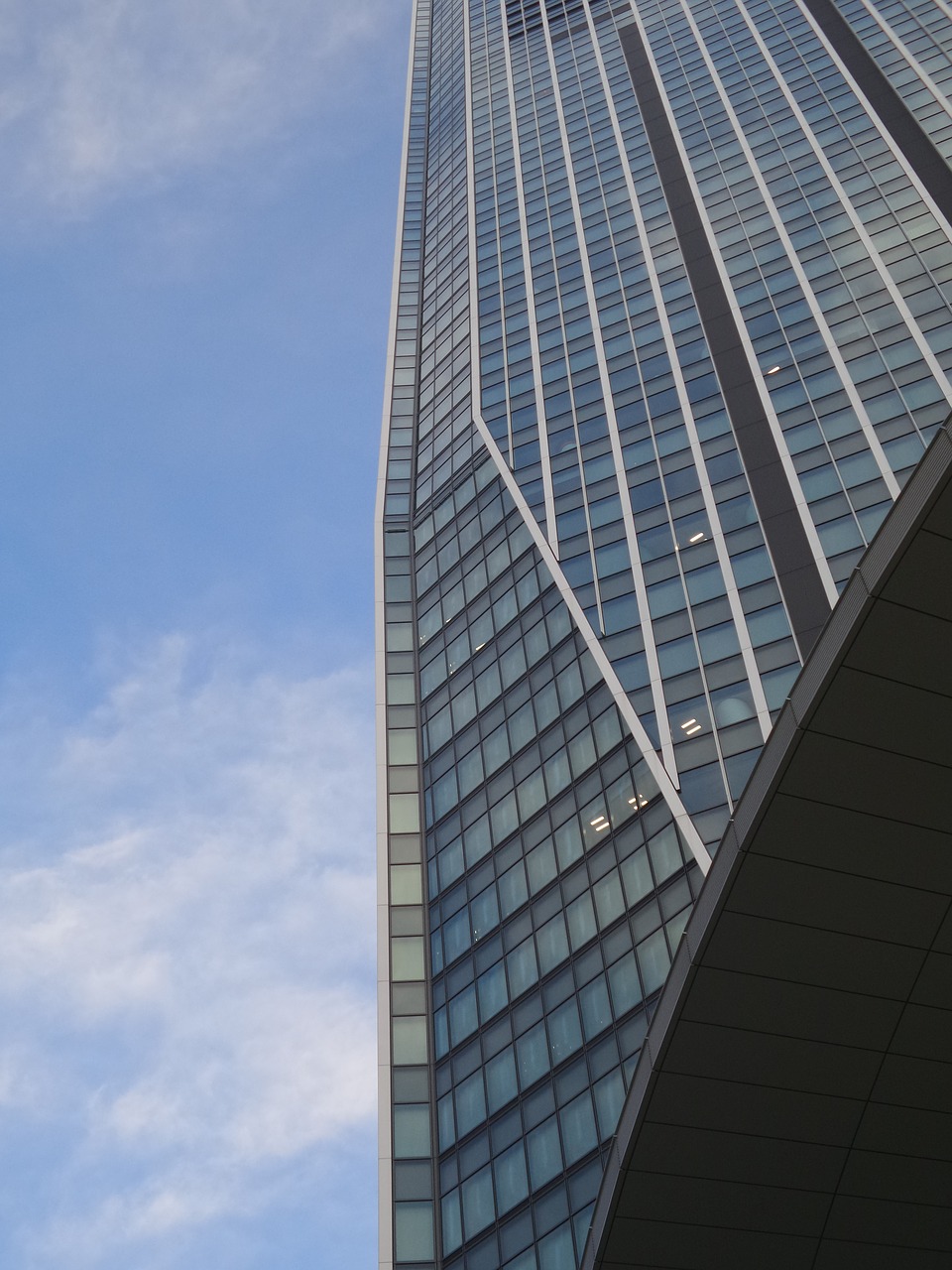 Image - tokyo building architecture blue