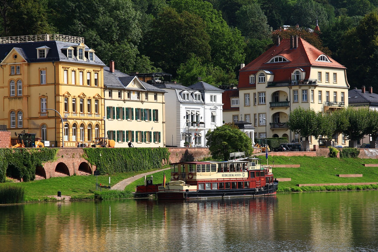 Image - scenic cityscape outdoors river
