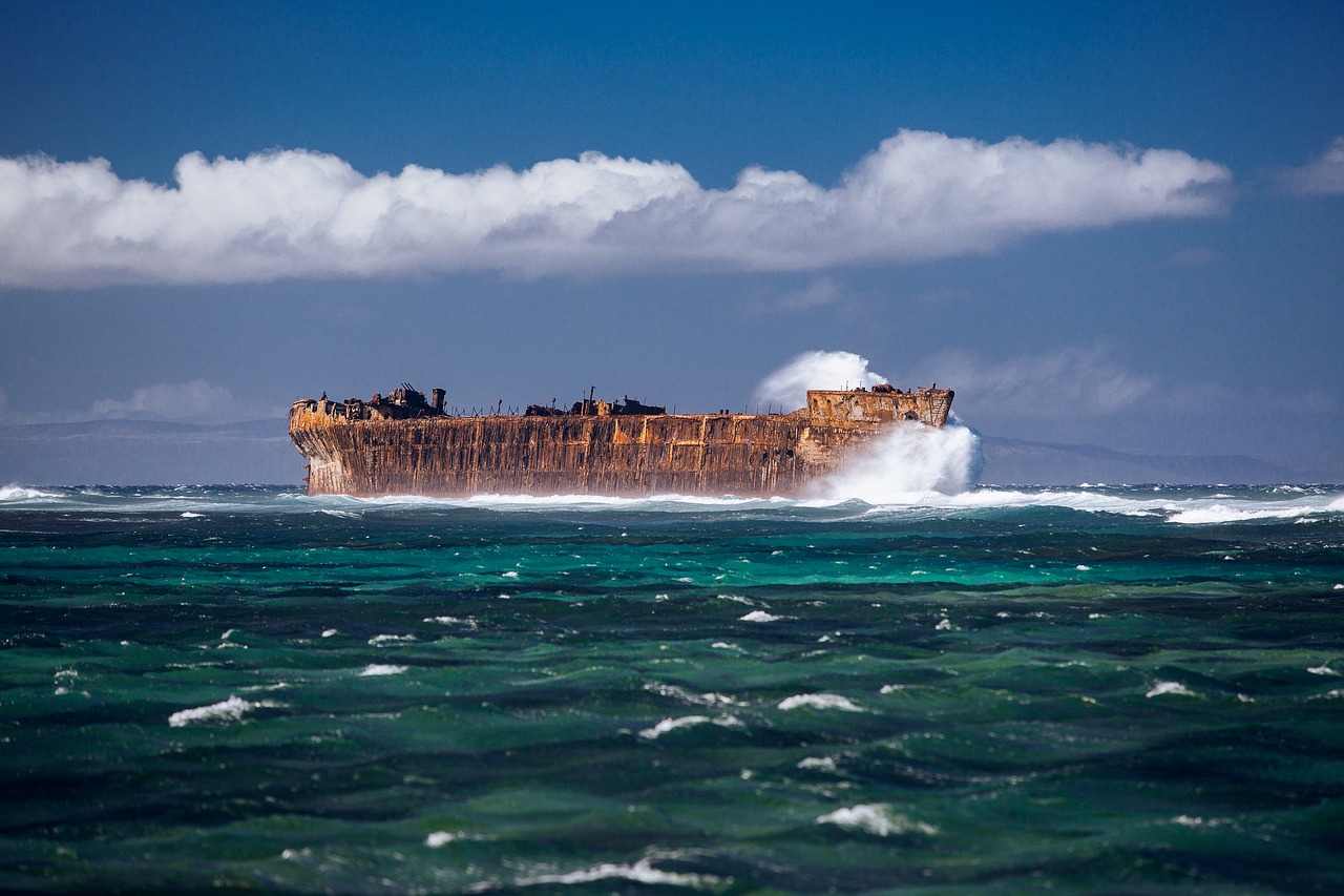 Image - abandoned ocean rusty sea ship