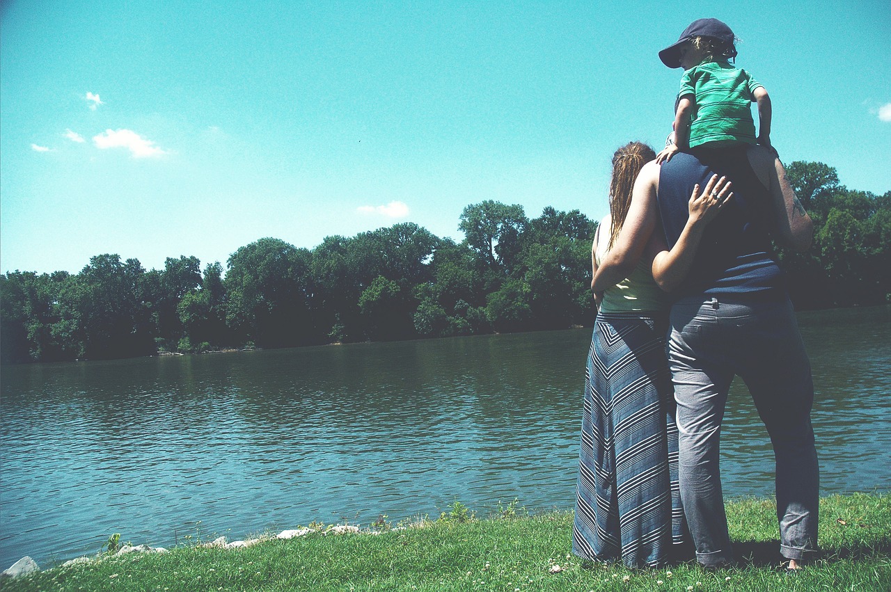 Image - child couple daylight family