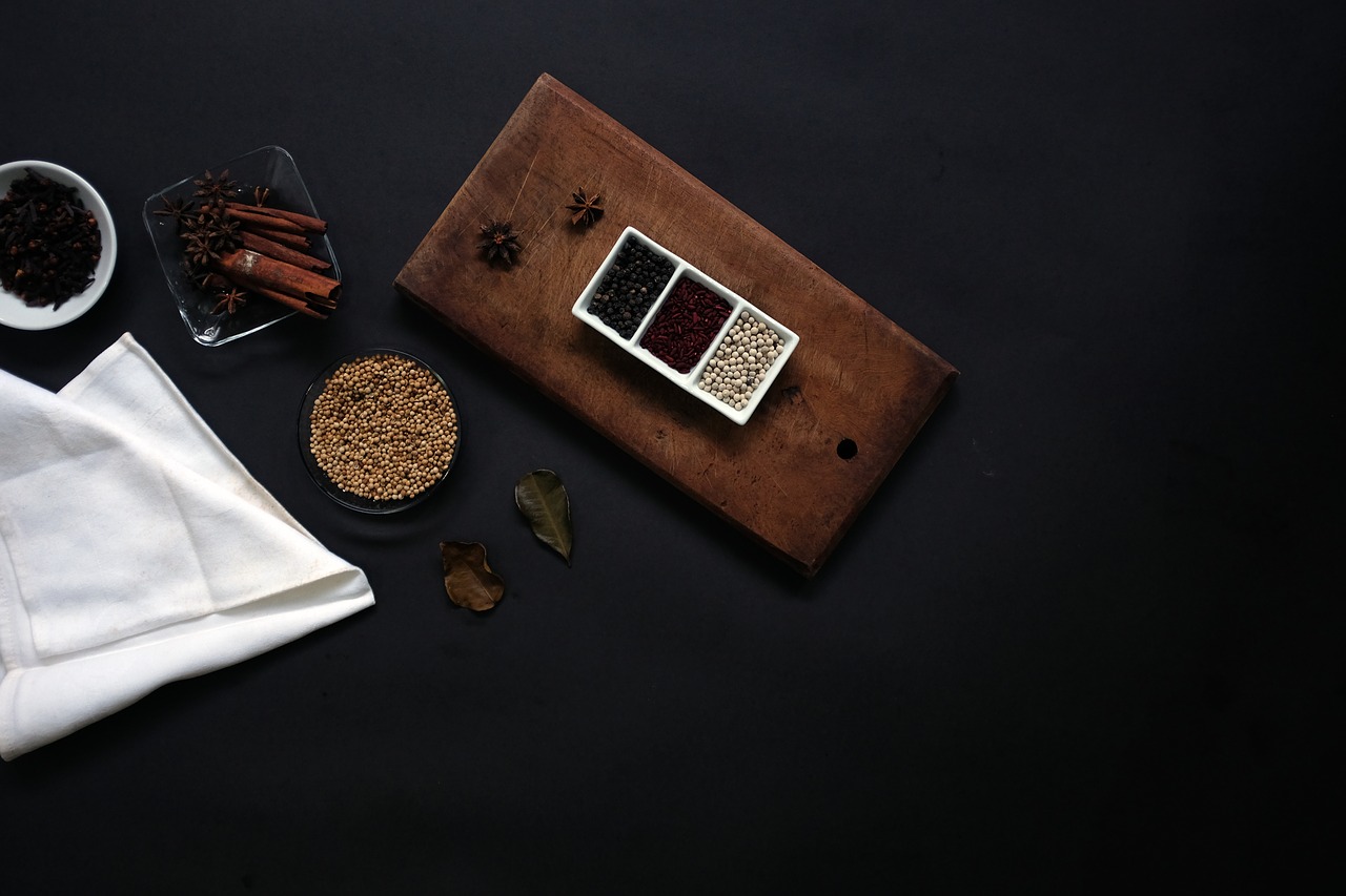 Image - black background container spices