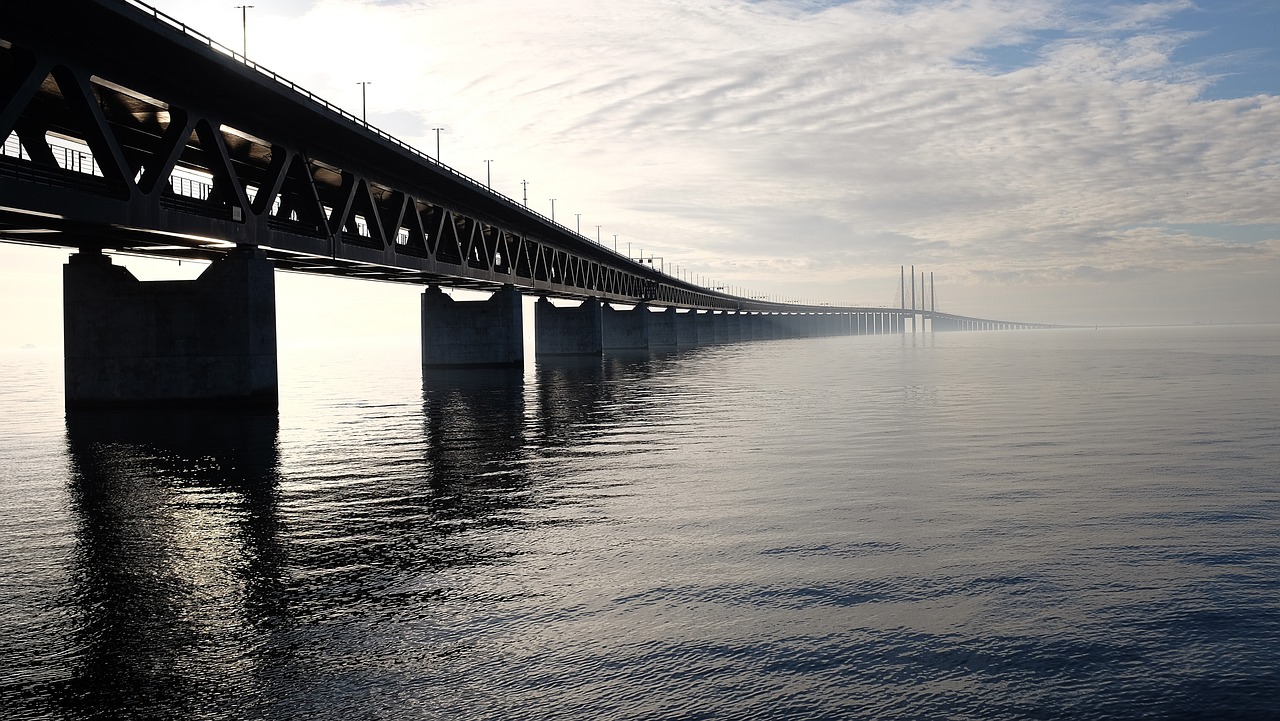 Image - architecture bridge cloud formation