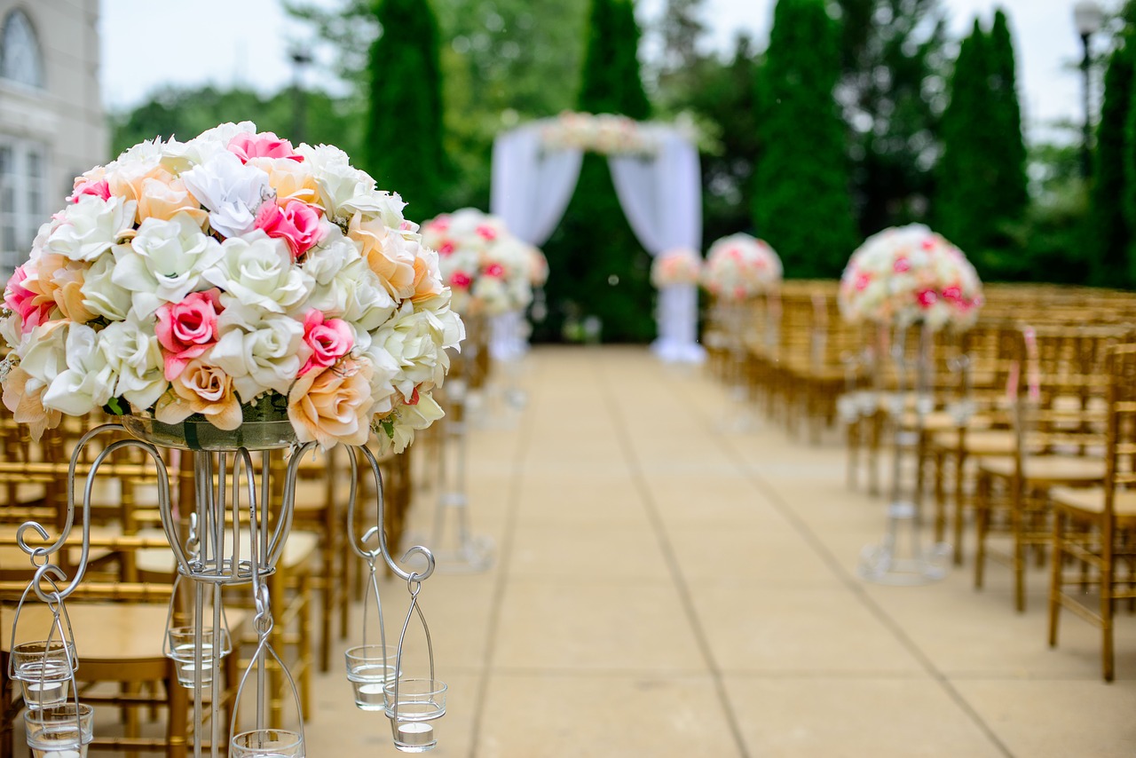 Image - aisle bloom blossom bouquet