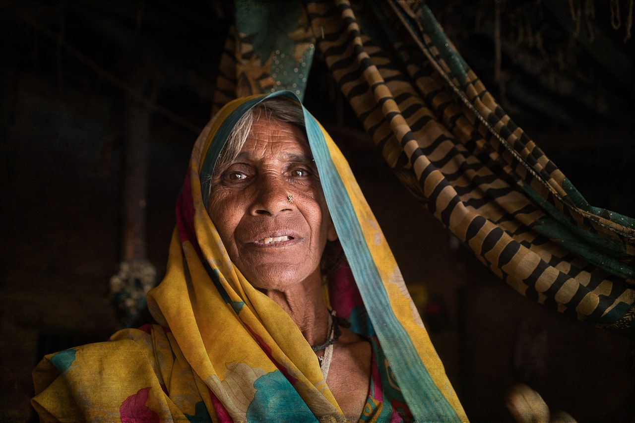 Image - elderly girl portrait scarf woman