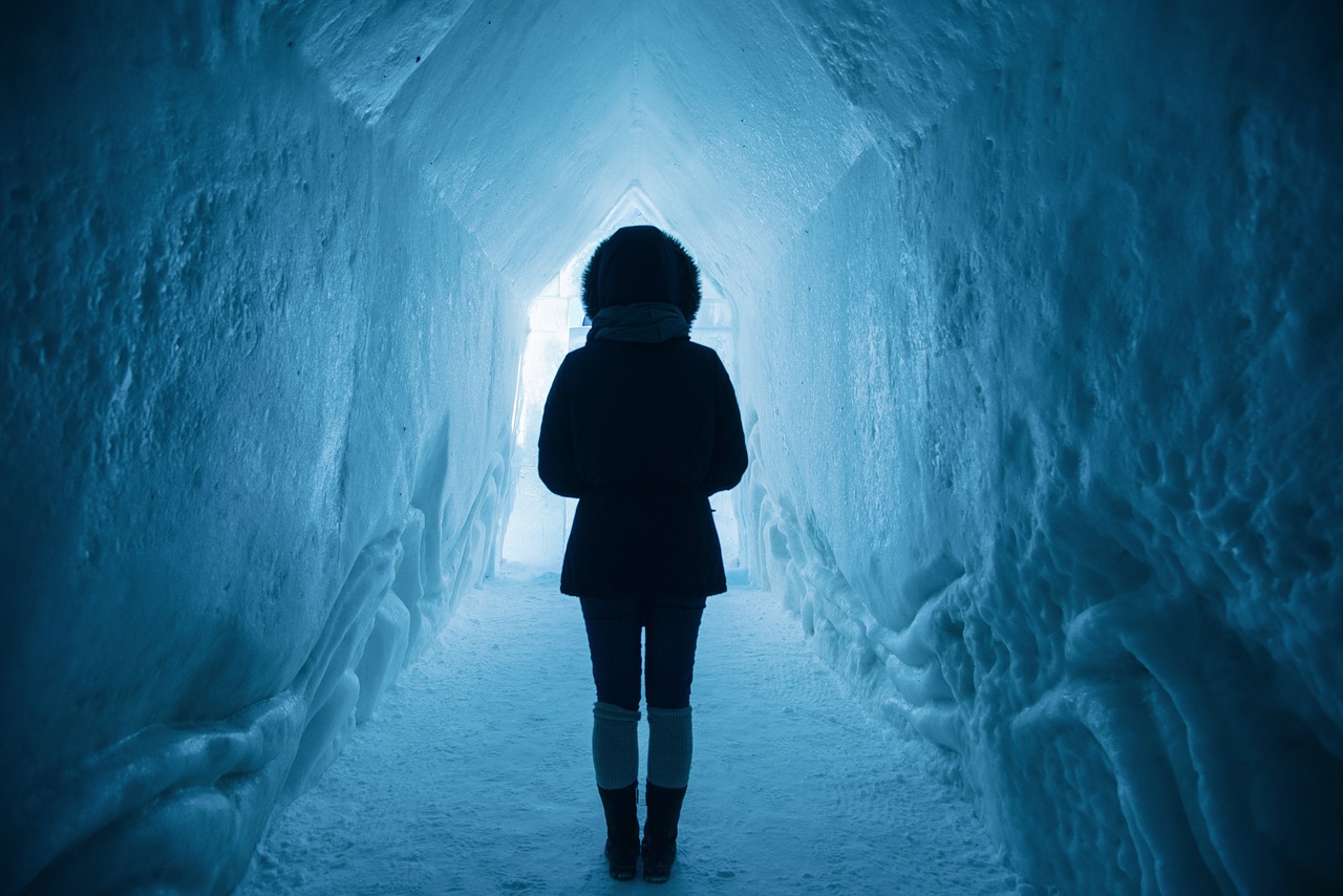 Image - adult adventure cave cold