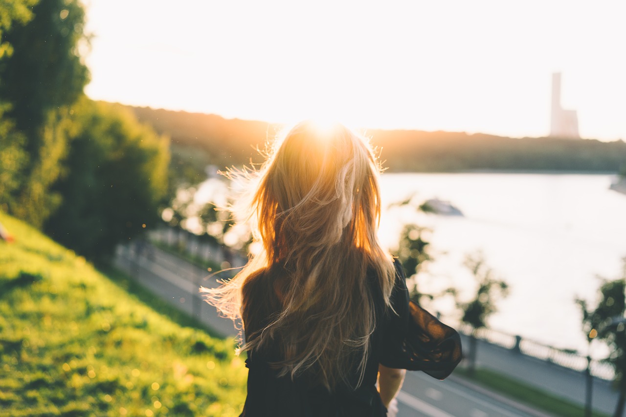 Image - blonde blur coastal road dawn