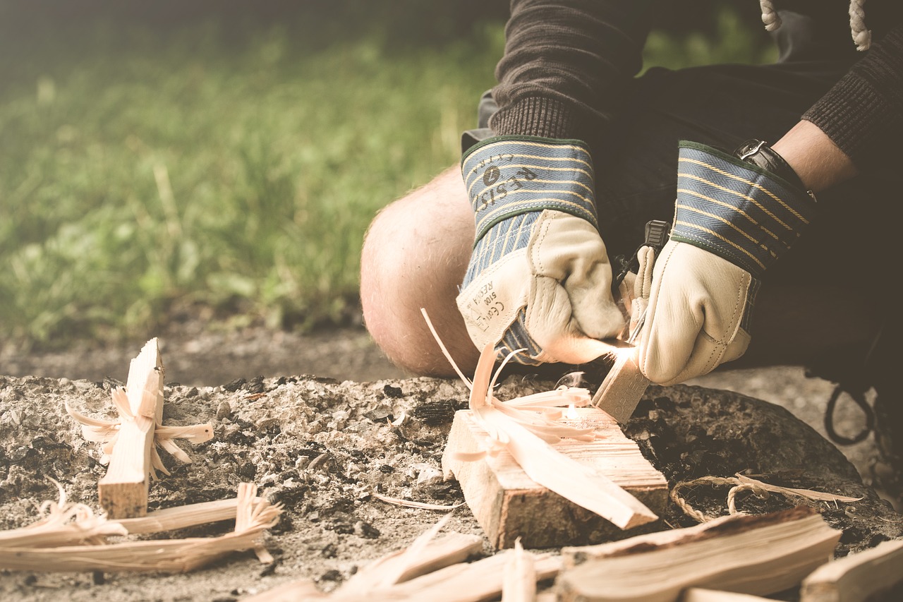 Image - make fire adults camping firewood