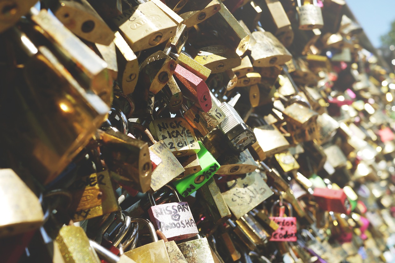 Image - eternal love padlock castles lock