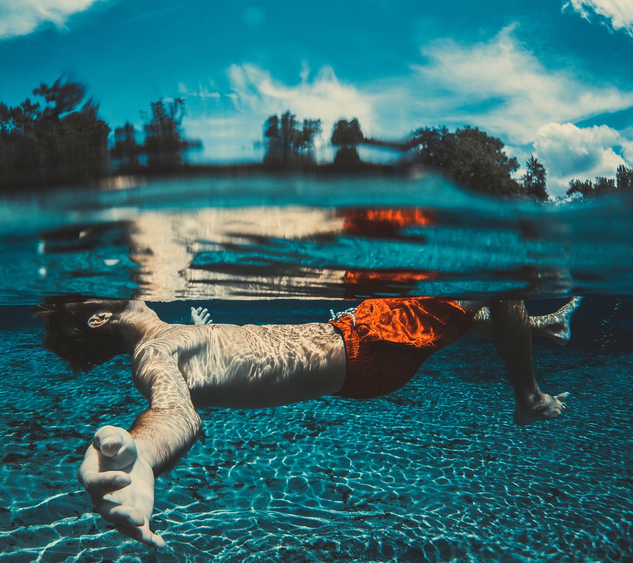 Image - floating fun man ocean person