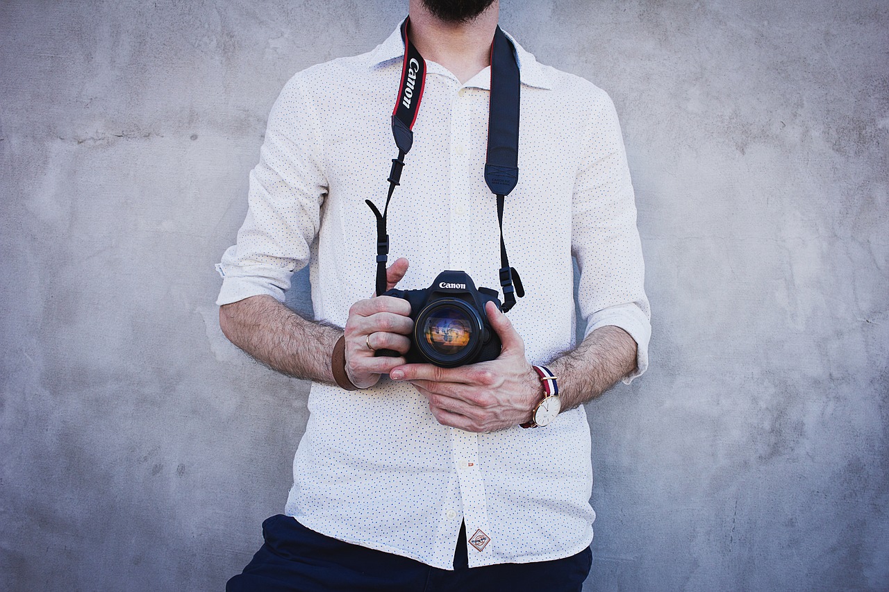 Image - camera canon fashion hairy hands