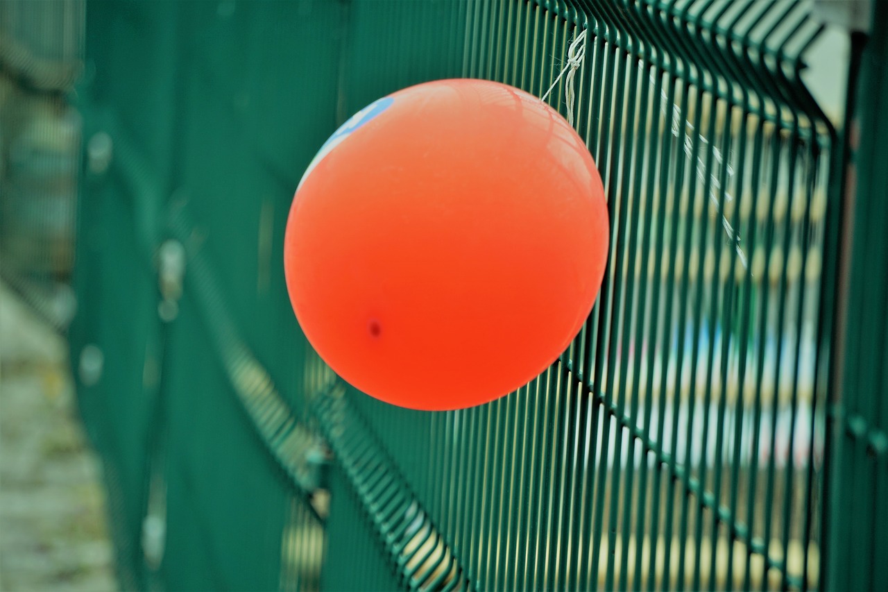 Image - balloons helium air red fair