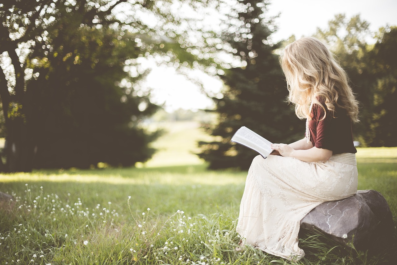 Image - blond blonde girl grass outdoors