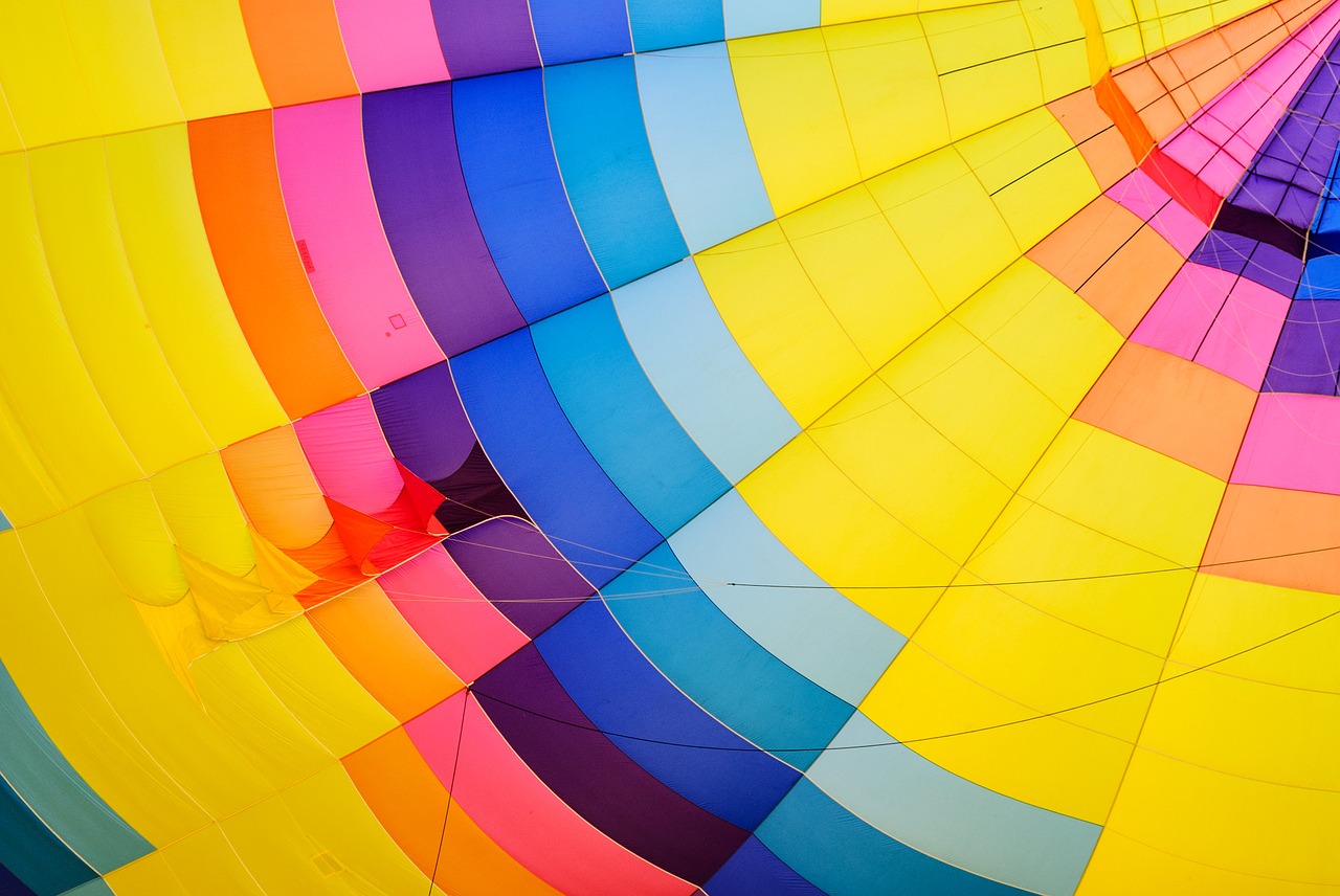 Image - abstract airship bright color