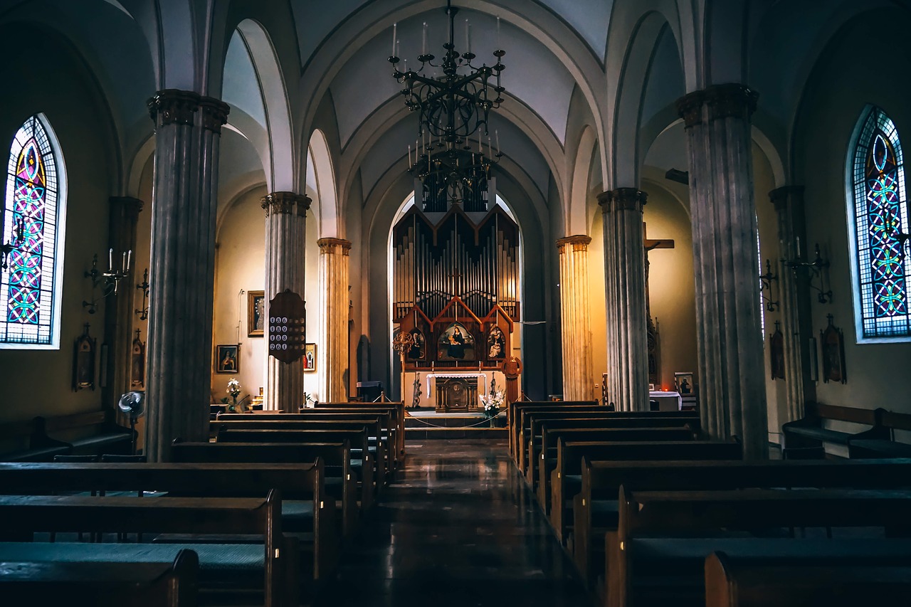 Image - altar arches architecture building