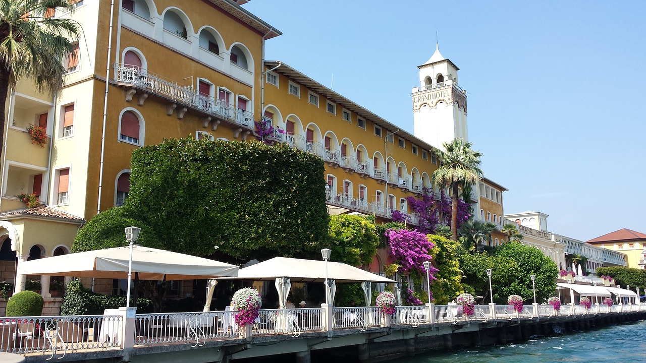 Image - gardone lake garda italy summer