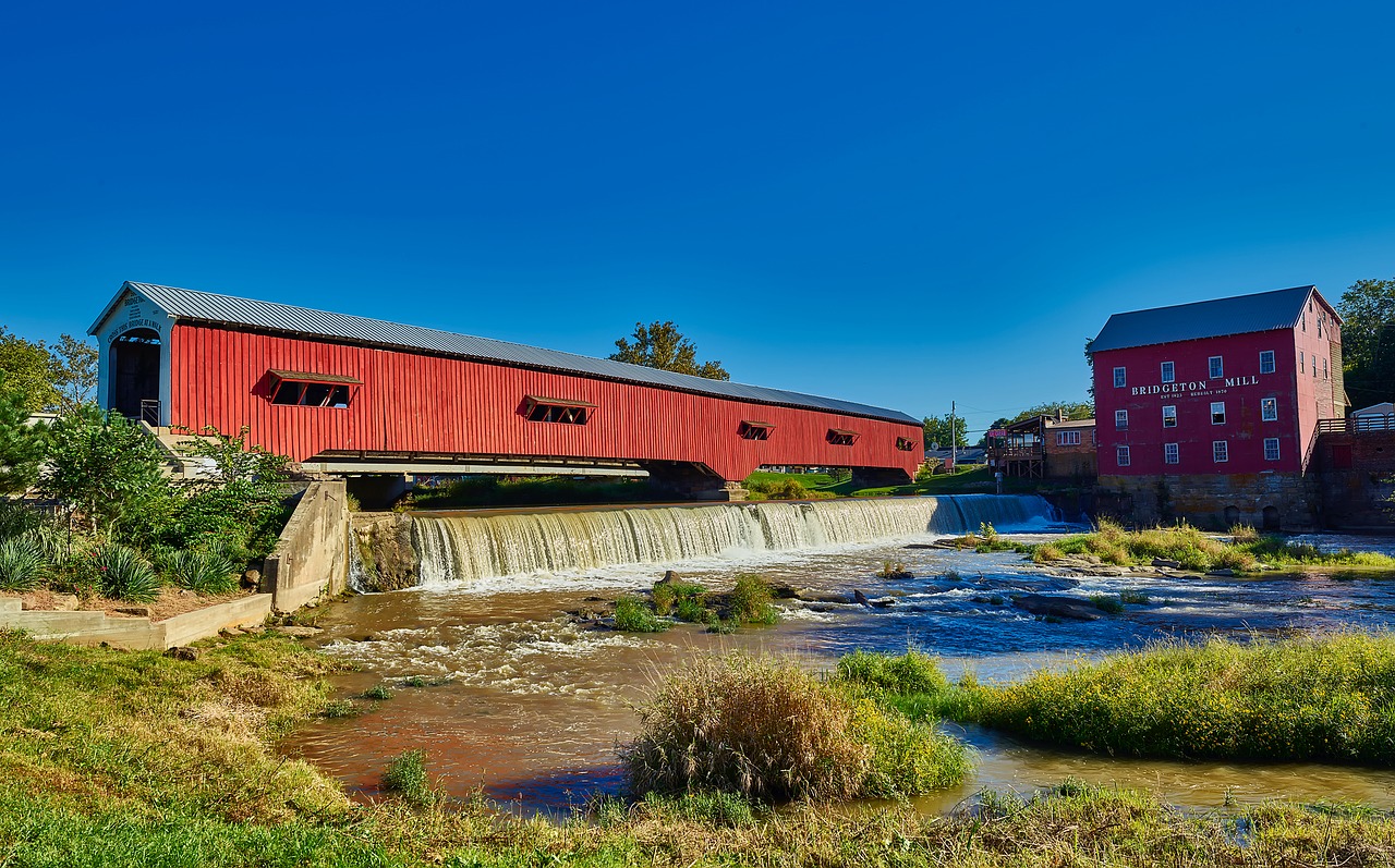 Image - covered bridge bridgeton indiana