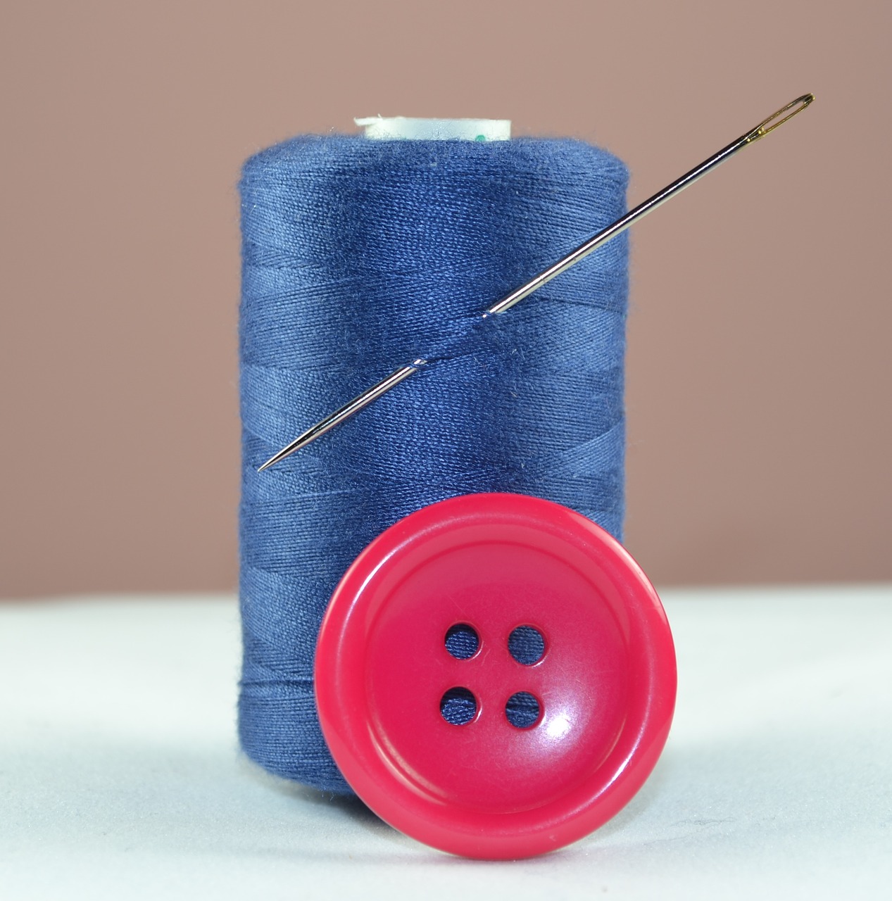 Image - thread blue button needle sewing