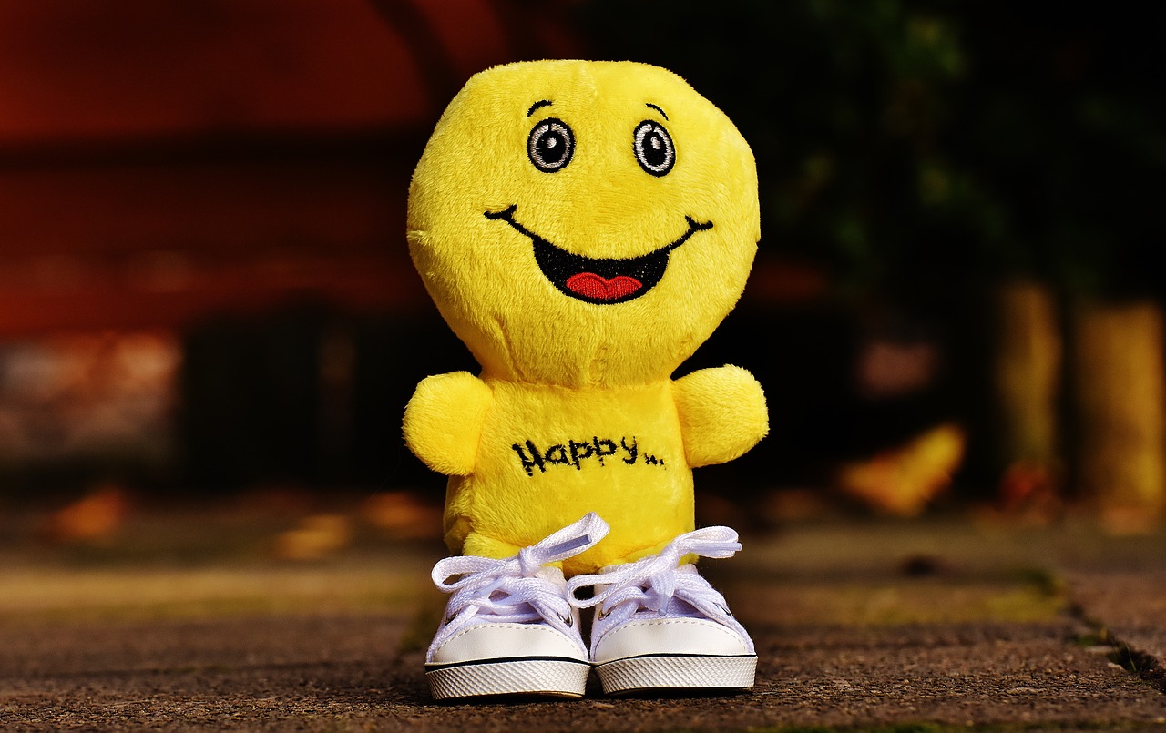 Image - smiley laugh sneakers funny