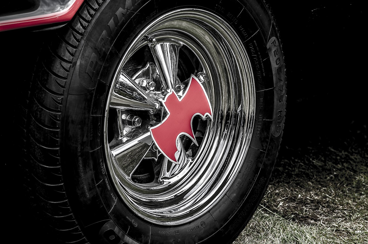 Image - batman car wheel background