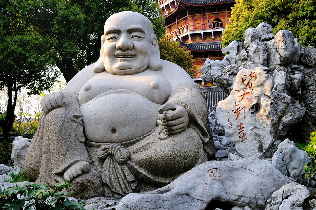 Image - laughing buddha statue china