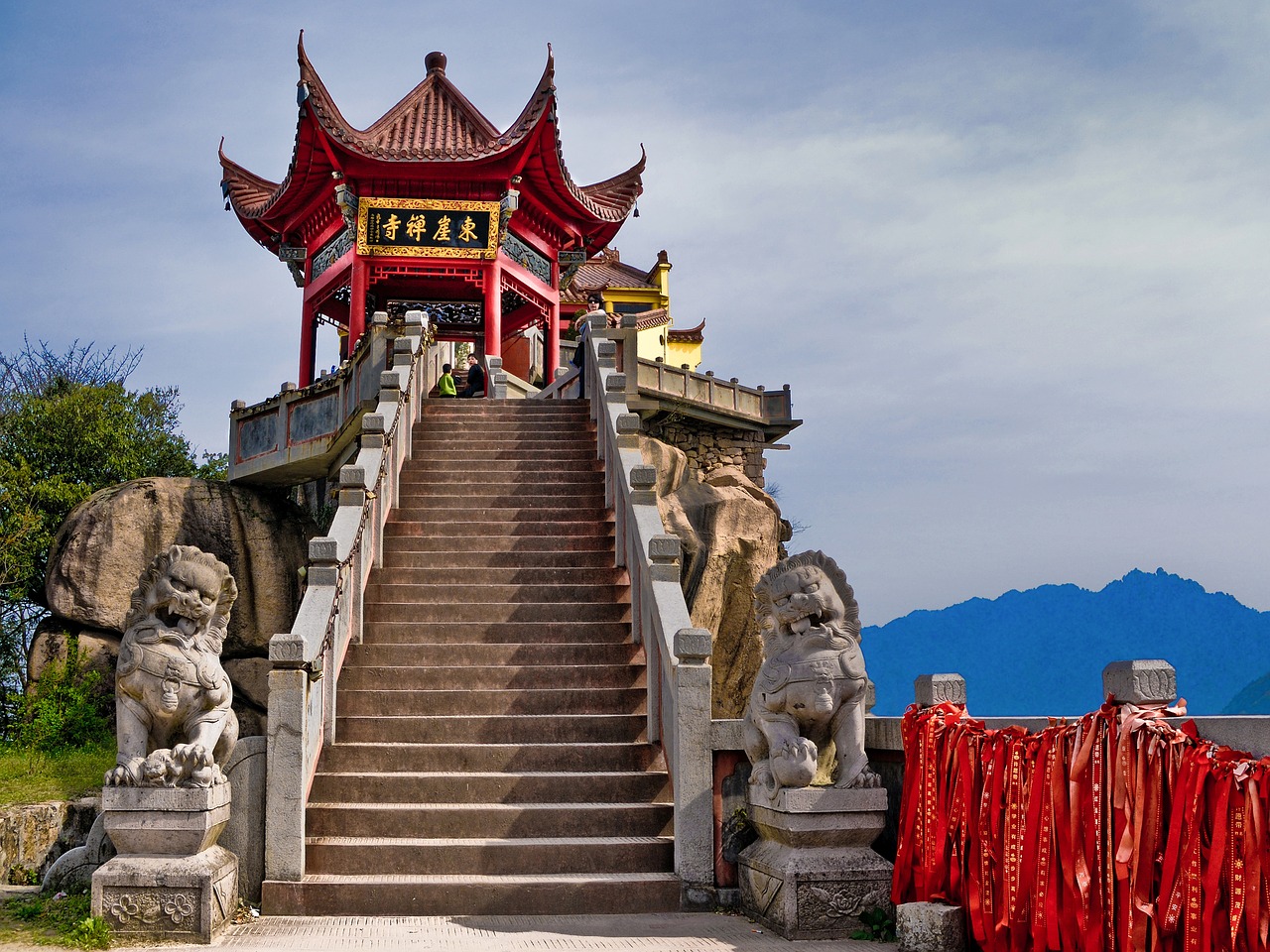 Image - temple buddhism china jiuhuashan