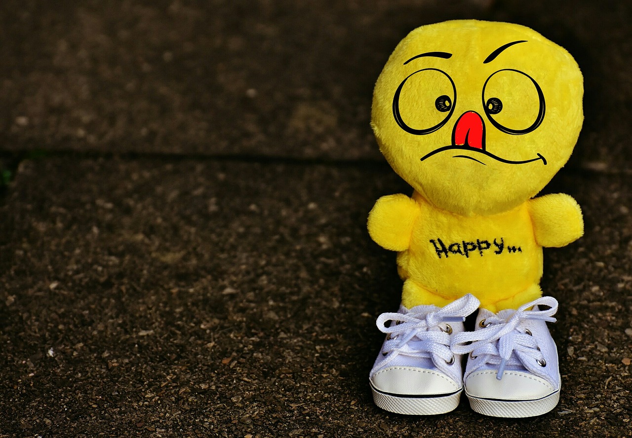 Image - smiley sneakers funny emoticon
