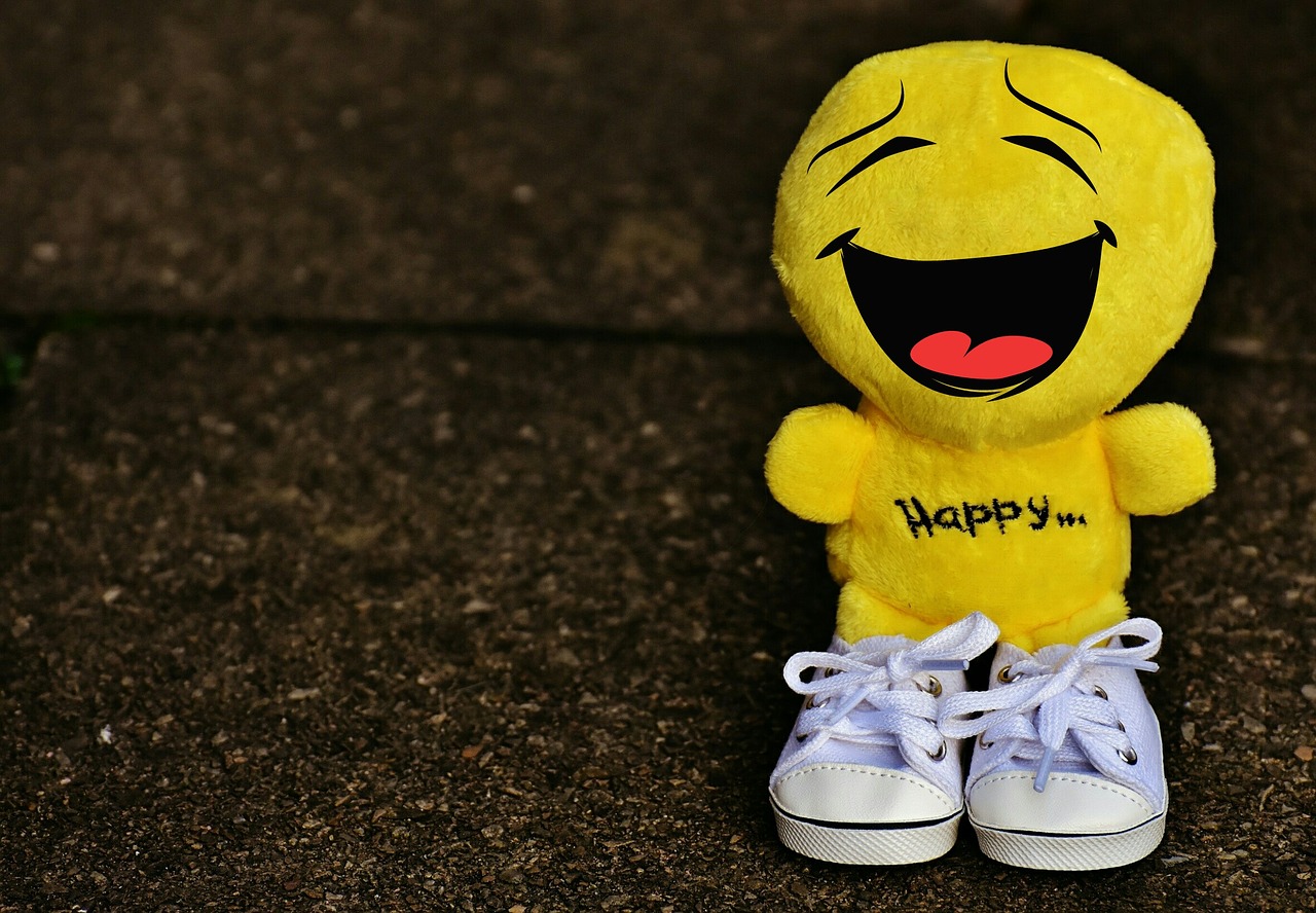 Image - smiley laugh sneakers funny