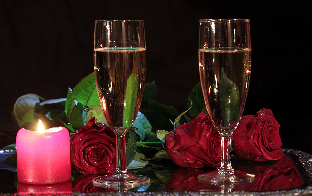 Image - candle champagne bakaly evening
