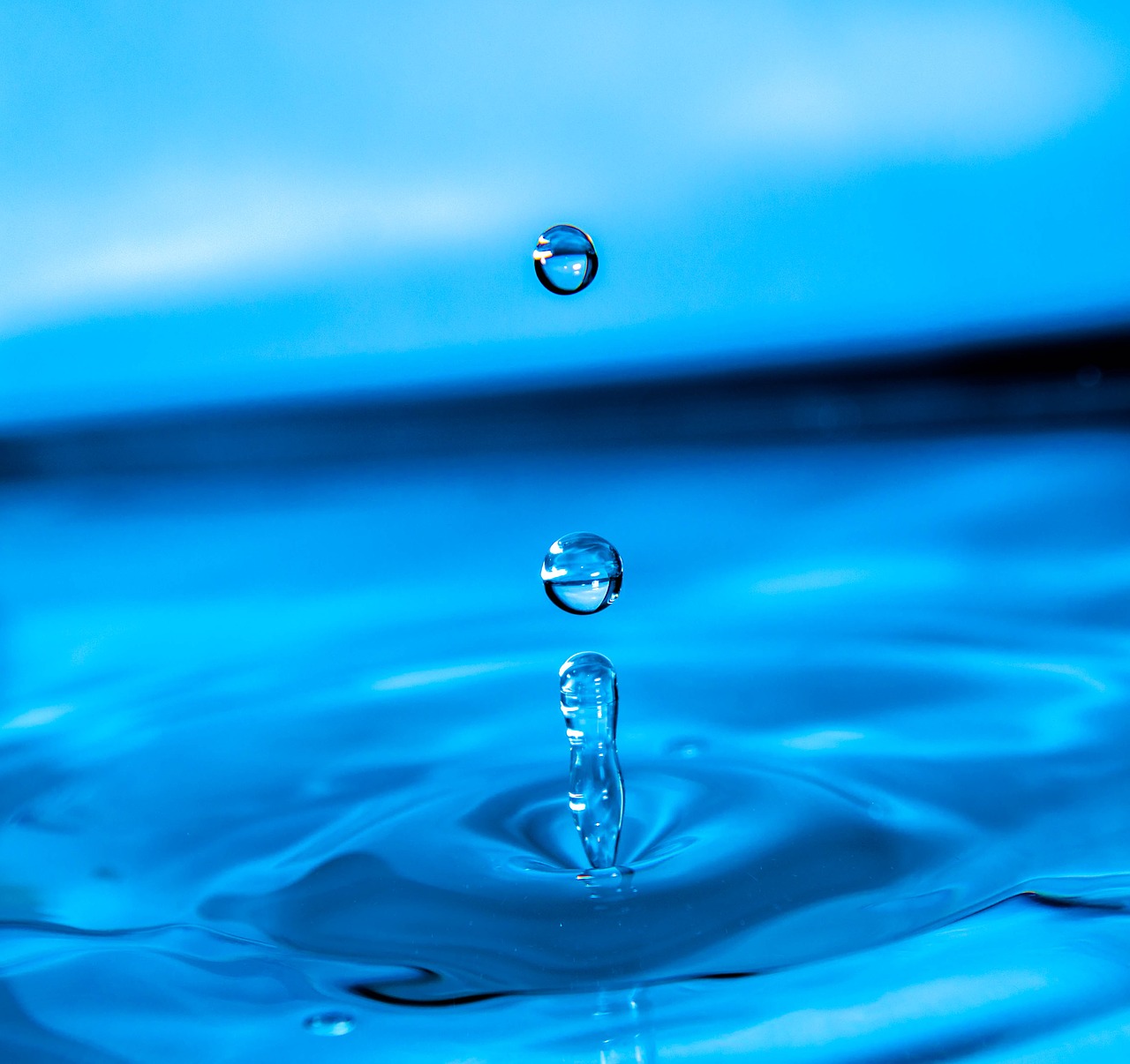 Image - water drop of water macro drip