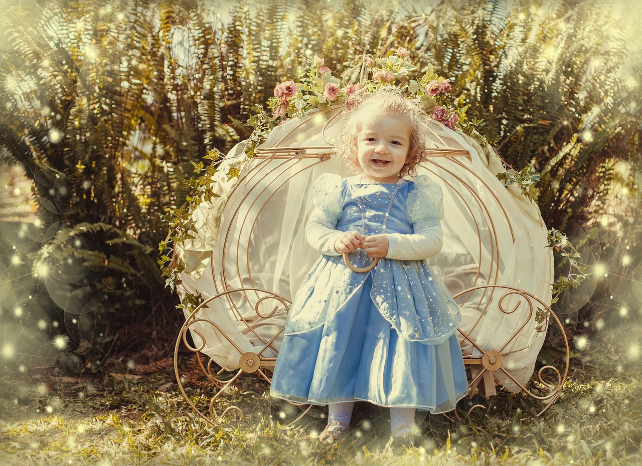 Image - child princess photo small girl