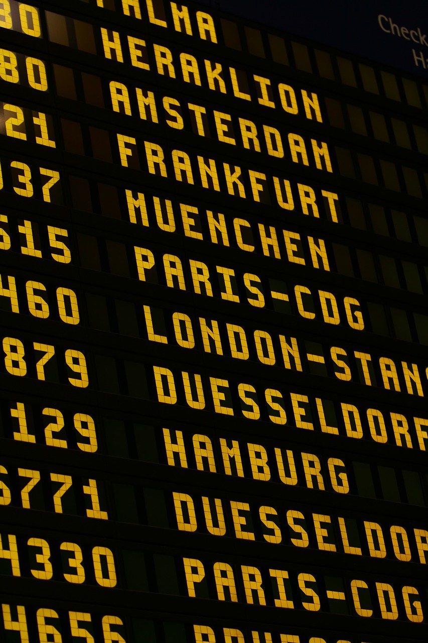 Image - airport board fly scoreboard