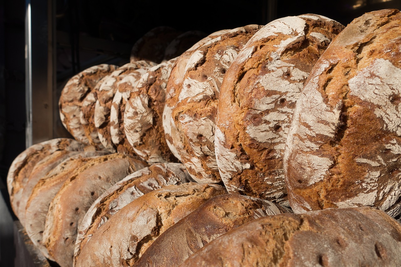 Image - bread loaf of bread wood oven bread