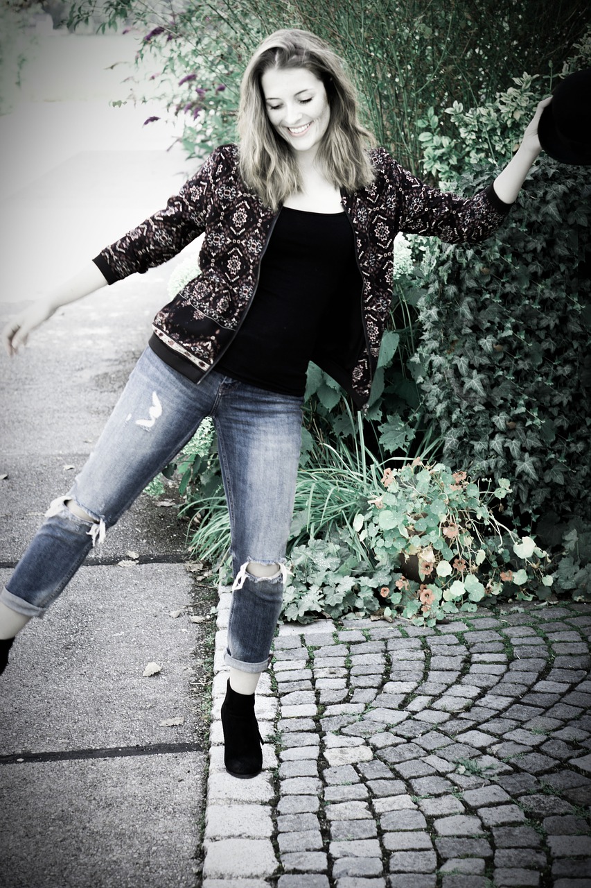 Image - girl woman portrait out feminine