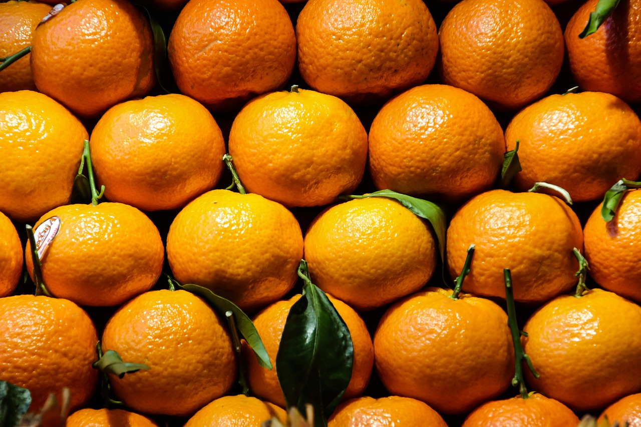 Image - eat orange sweet mandarin vitamins