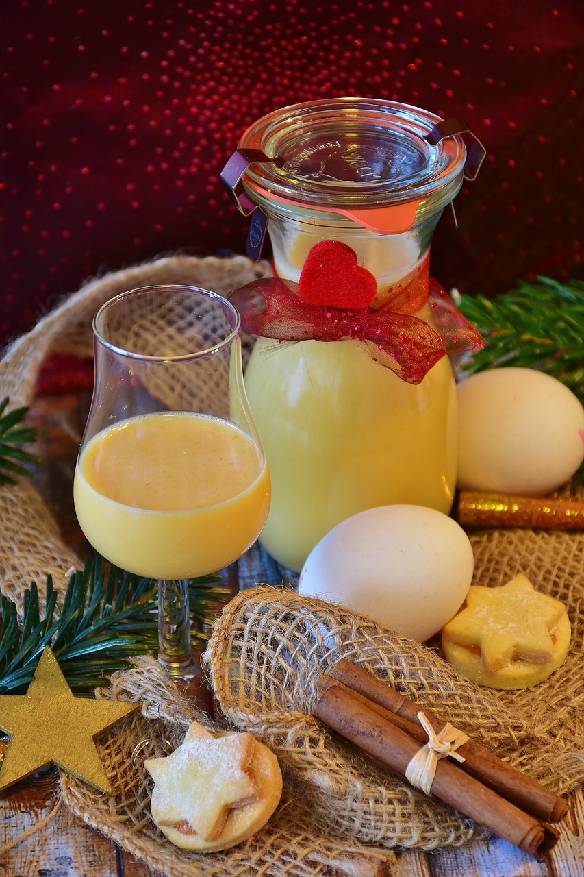 Image - advocaat liqueur egg yolk bio rum