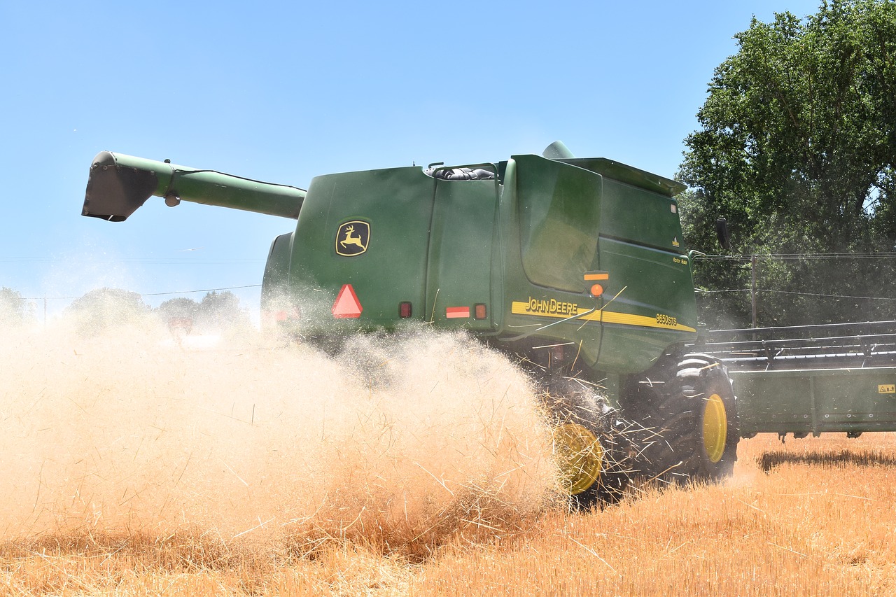 Image - combine harvester farm equipment