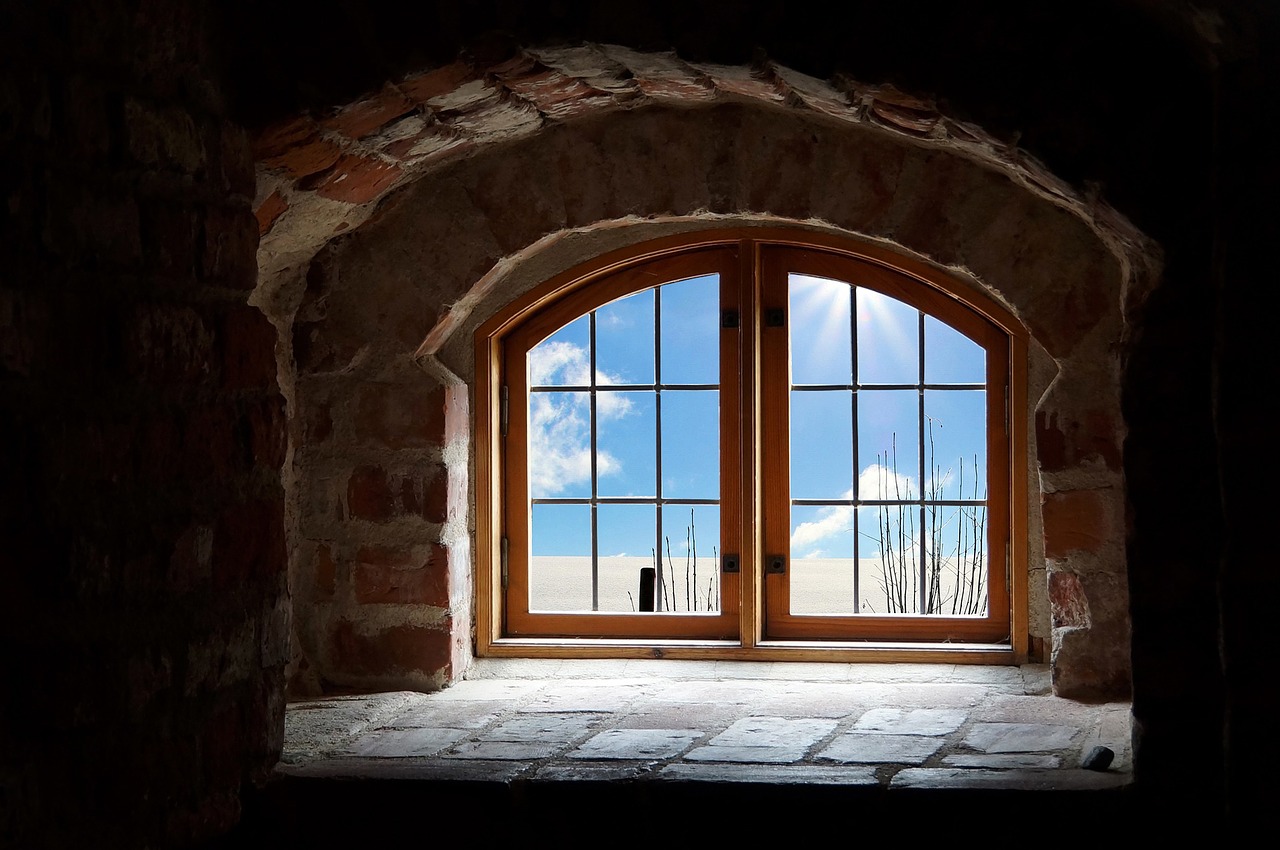 Image - sun sunshine rays attic snow