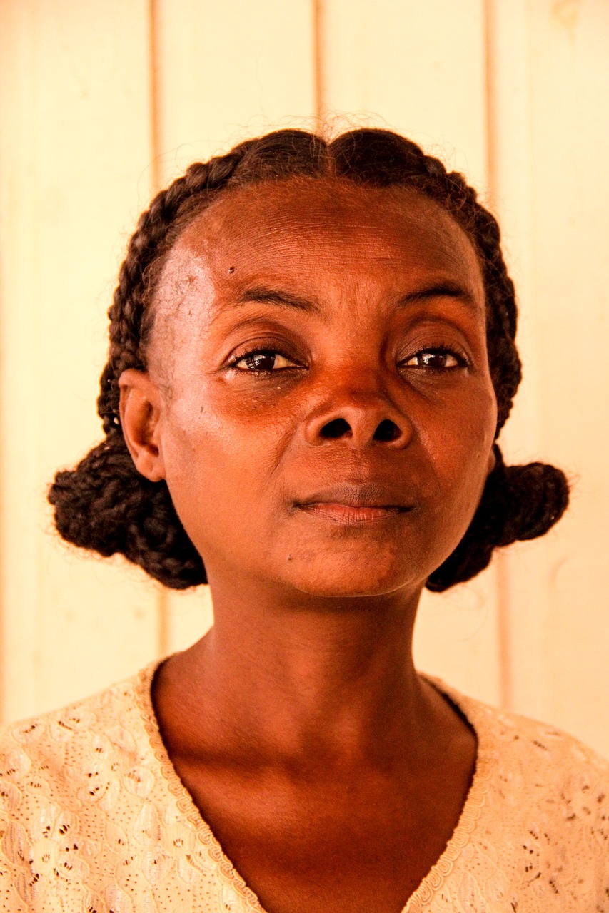 Image - woman madagascar africa smole