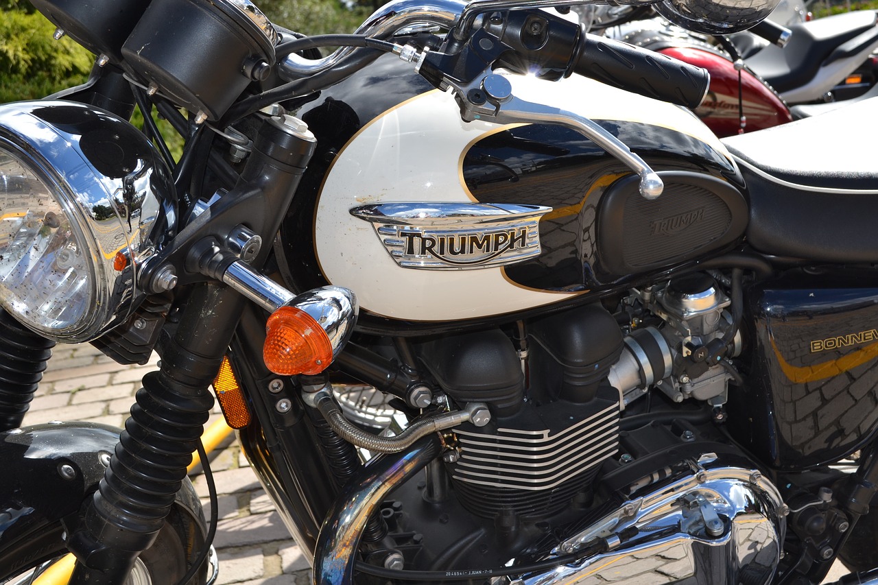 Image - triumph vintage motorcycle