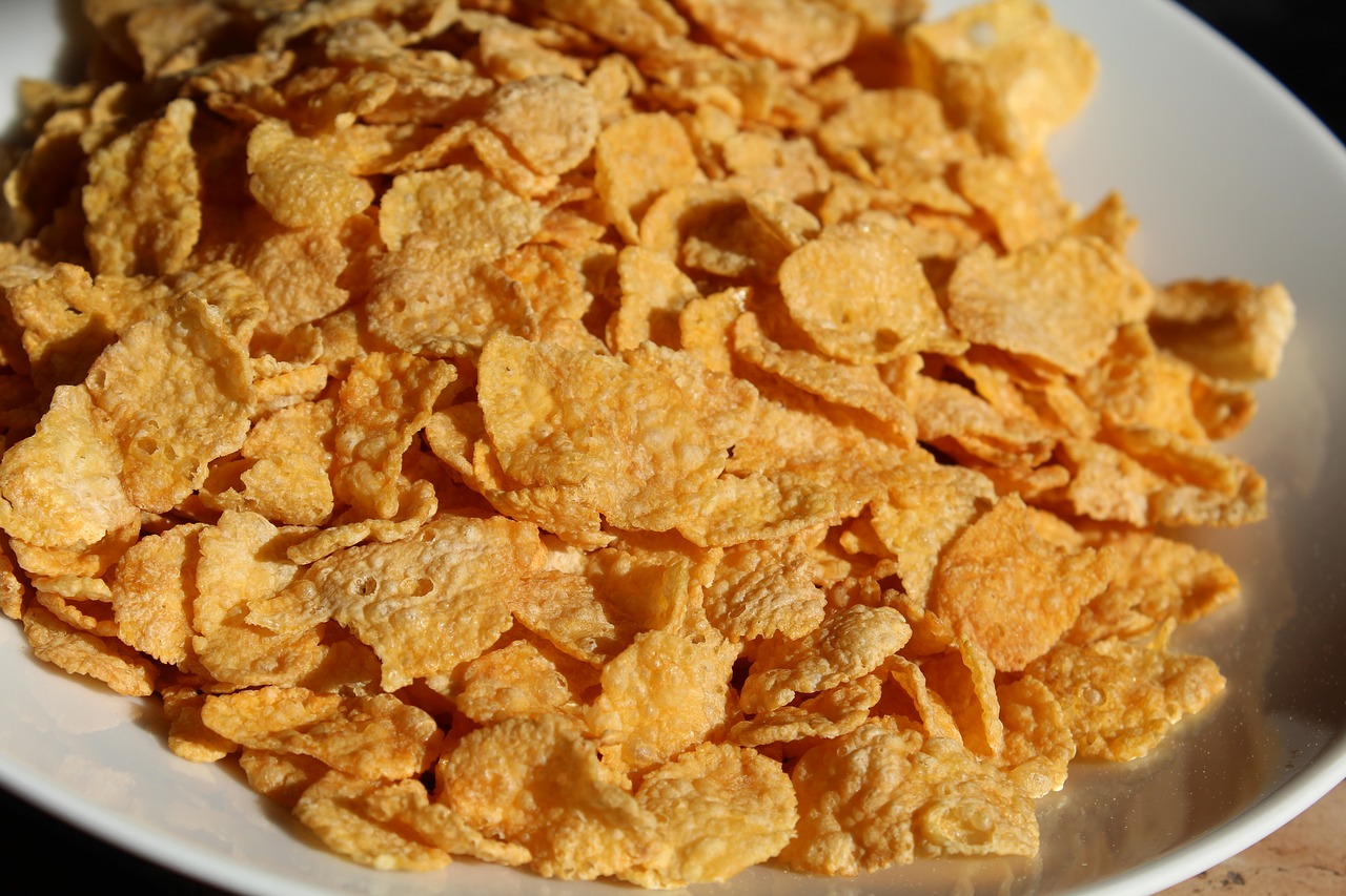 Image - corn flakes corn breakfast food