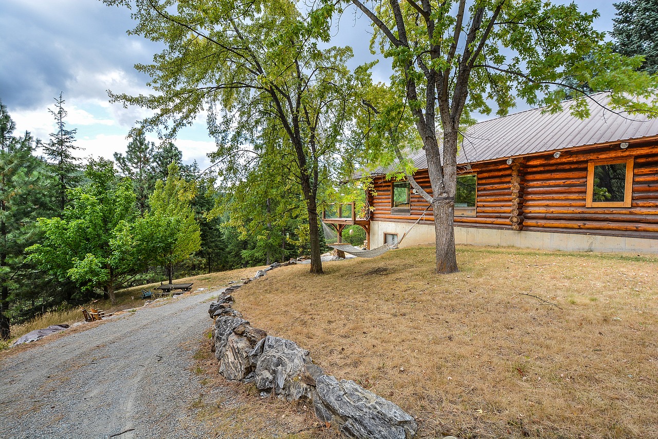 Image - log home cabin hammock country
