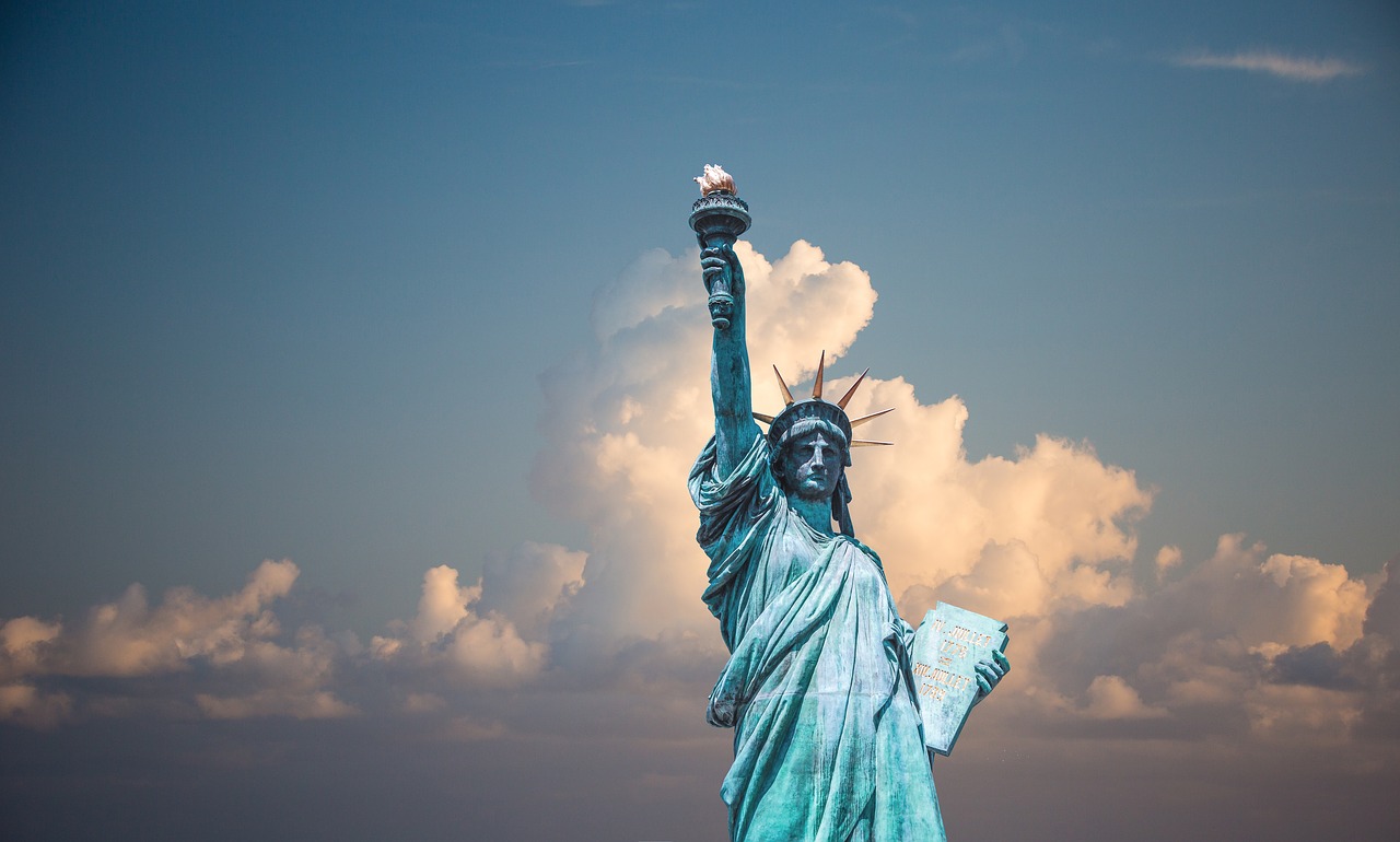 Image - statue of liberty clouds