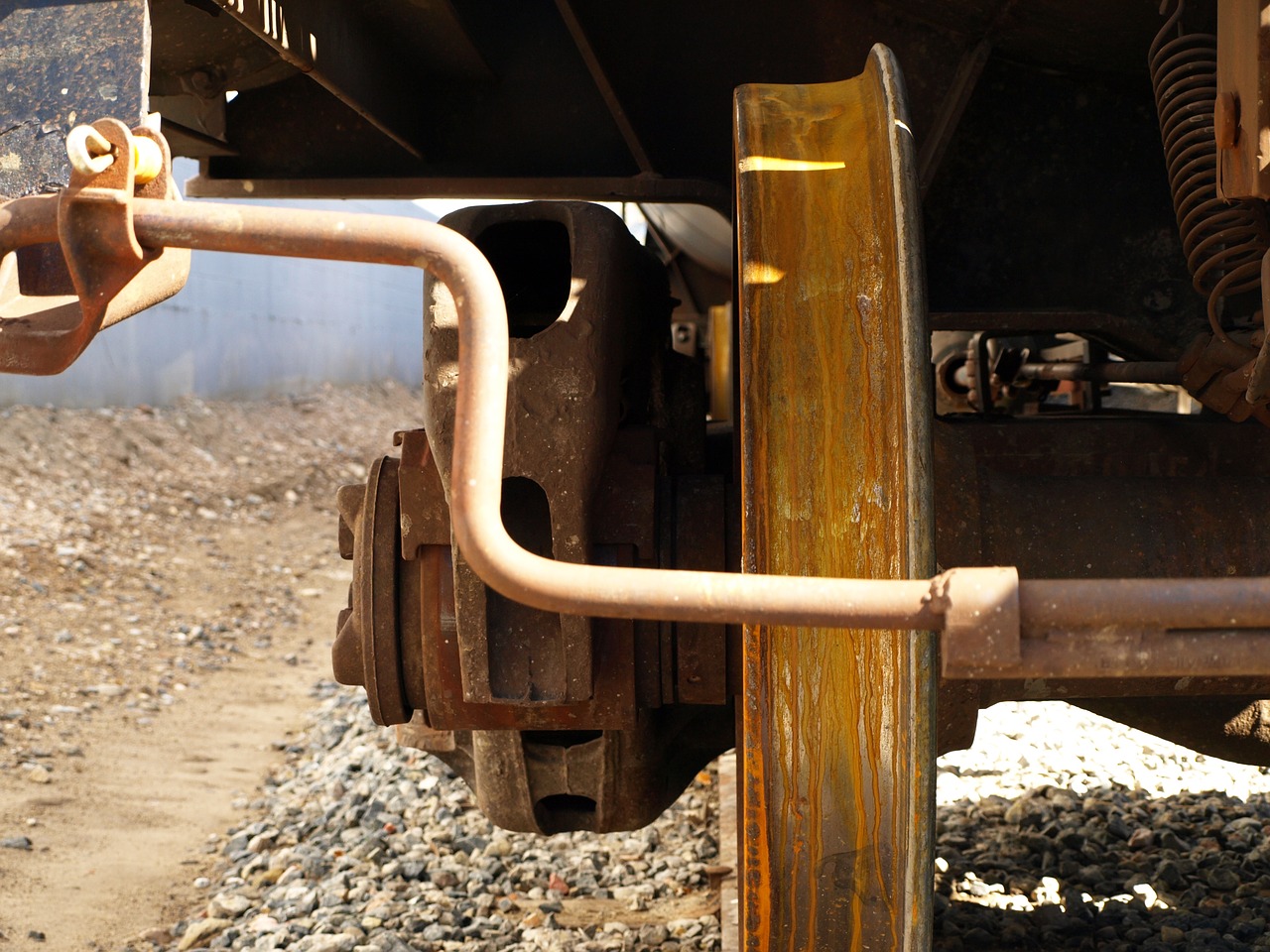 Image - train tracks rust wheel industrial