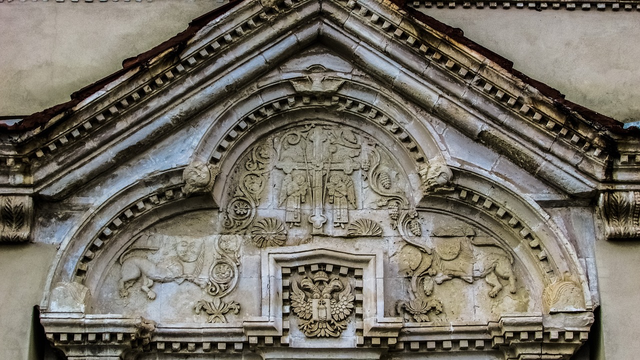 Image - lintel engraved old architecture