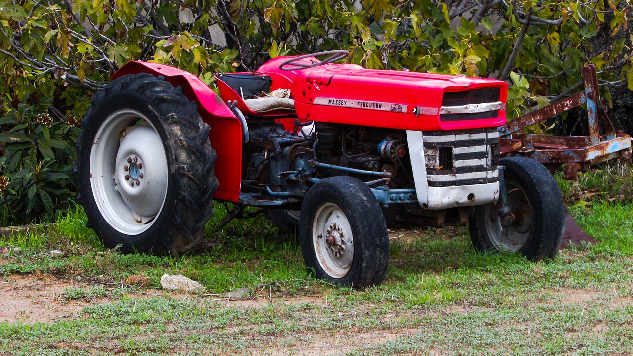 Image - tractor red agriculture field farm