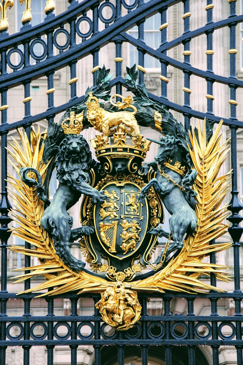 Image - london buckingham palace detail