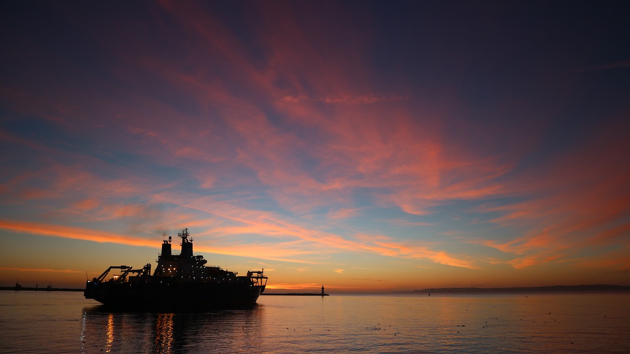 Image - ship sea horizon water sunset