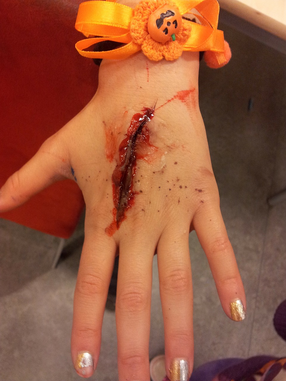 Image - hand wound blood halloween costume