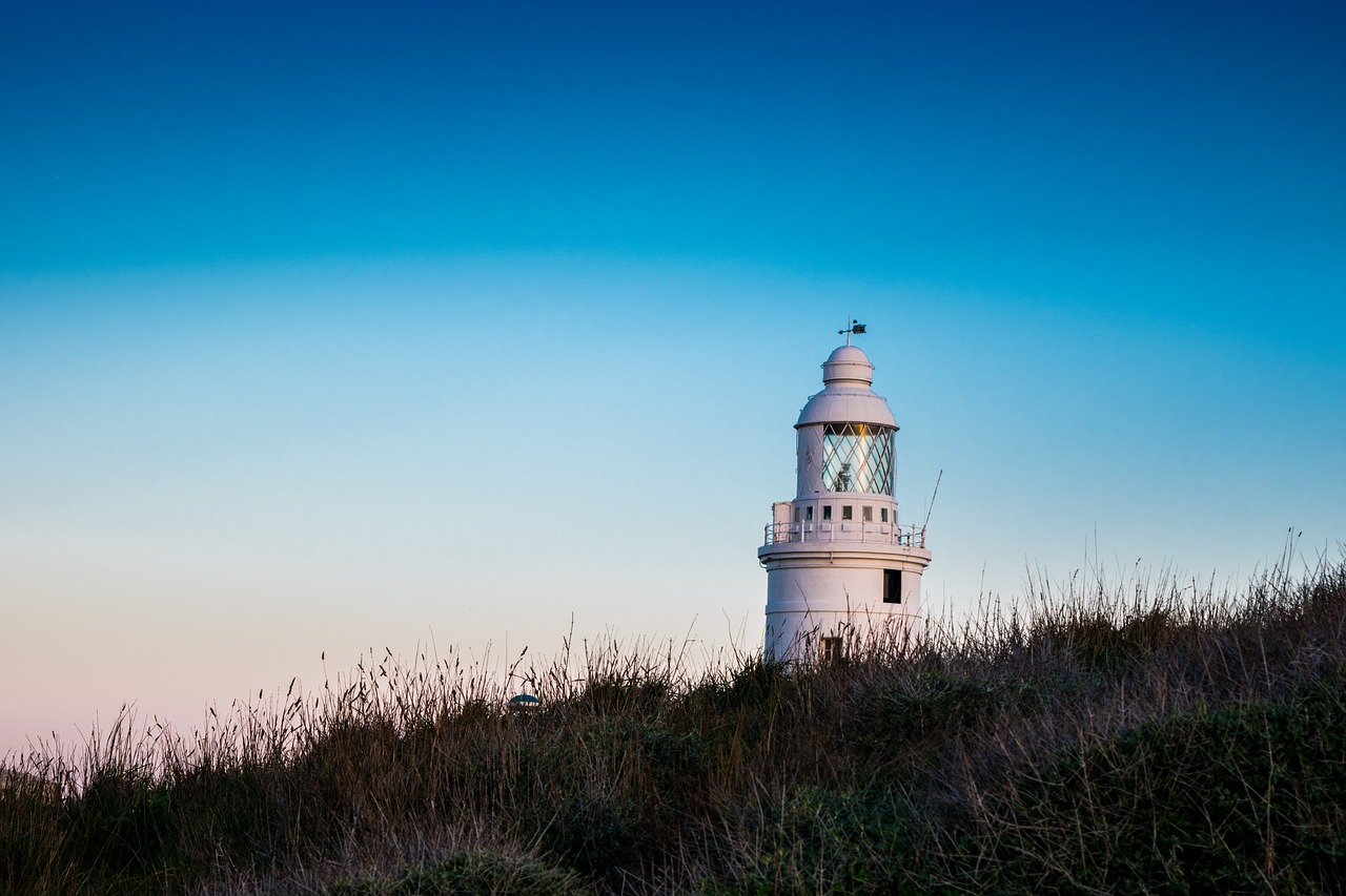Image - lighthouse sea costa sky port