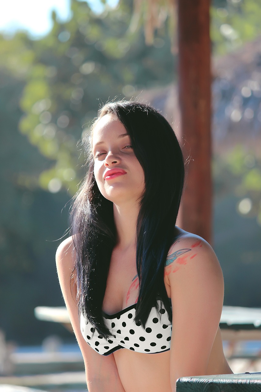Image - girl woman female young attractive